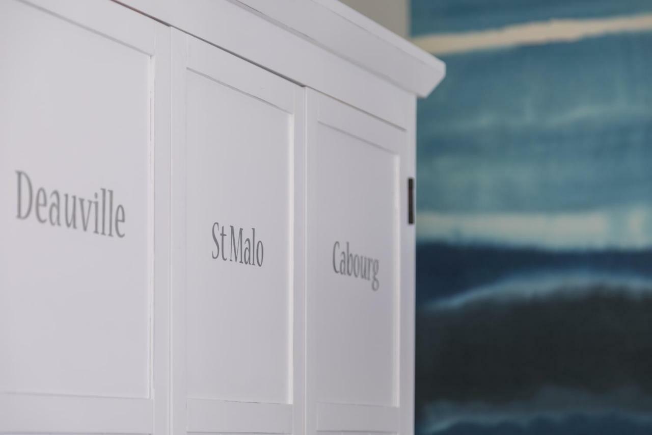 B&B Due Passi Dal Mare Cinquale Exteriér fotografie